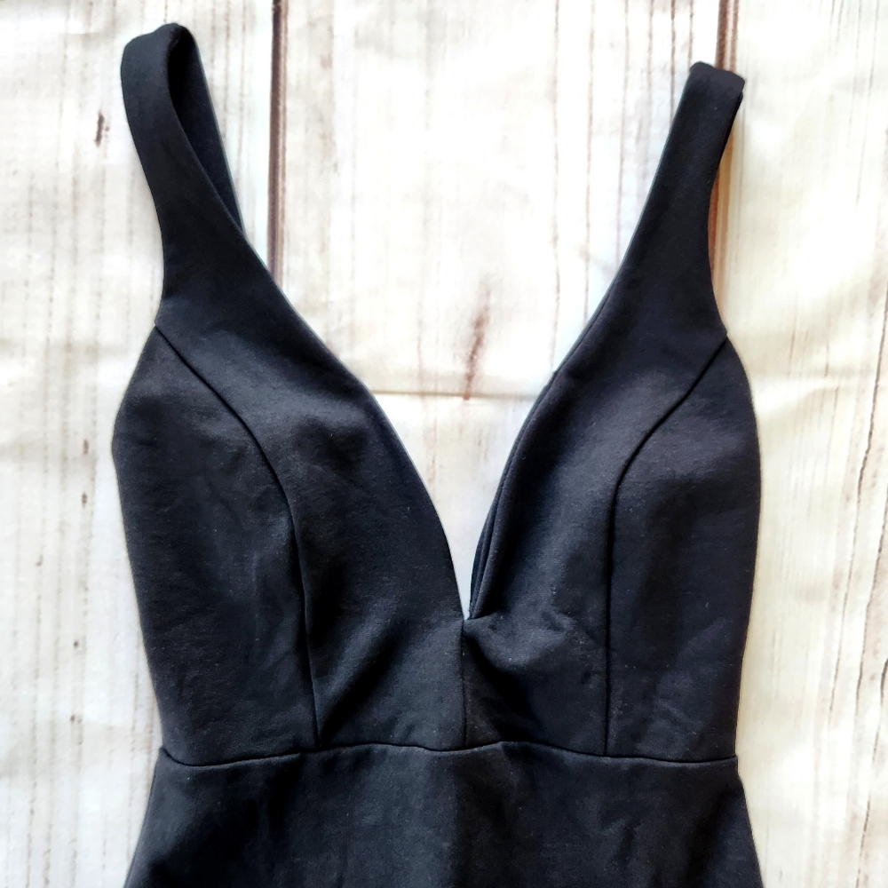 **SOLD** Lulus "Perfect Pick Black Bodycon" V-neck Mini Sheath Dress | Size S - Picture 5 of 15